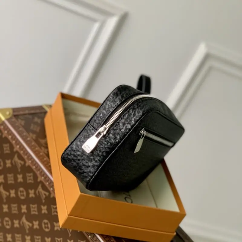 M30441 Cross HH 25x15.5x6.5cm High Quality Bags - Image 3