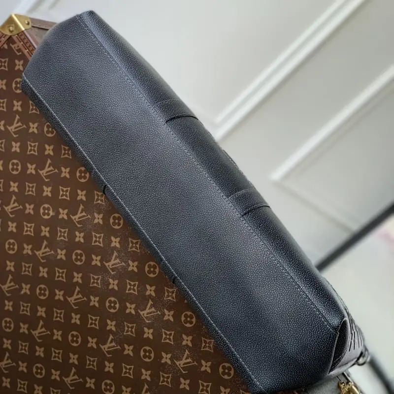 M46403 41x48x13cm High Quality Bags - Image 3