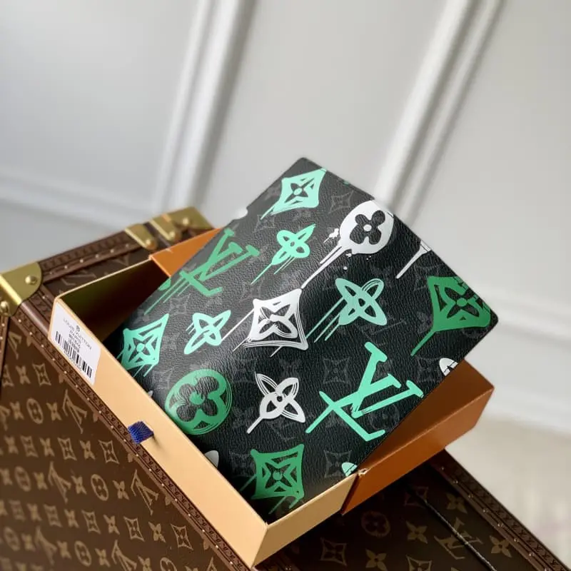 M81846 Graffiti Green 10x19x2cm High Quality Bags - Image 3