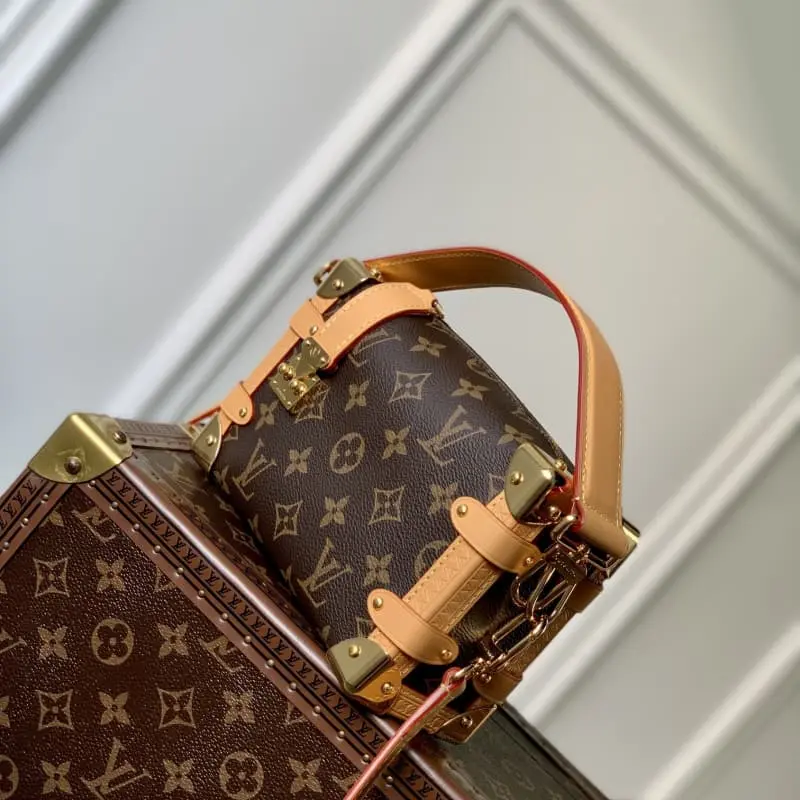 M46815 18x12.5x8cm High Quality Bags - Image 3