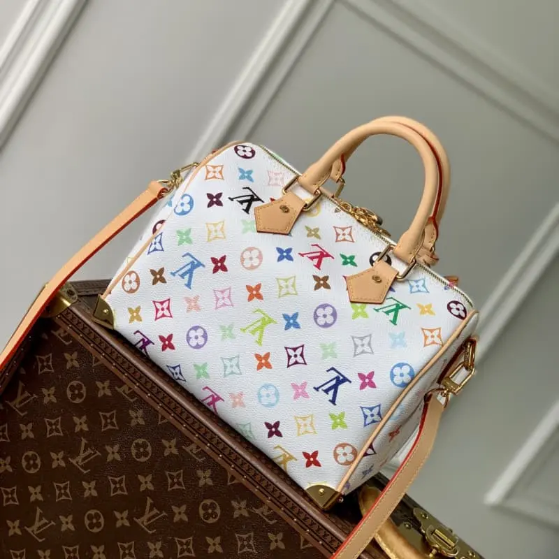 M13085 19x15x25cm High Quality Bags - Image 3