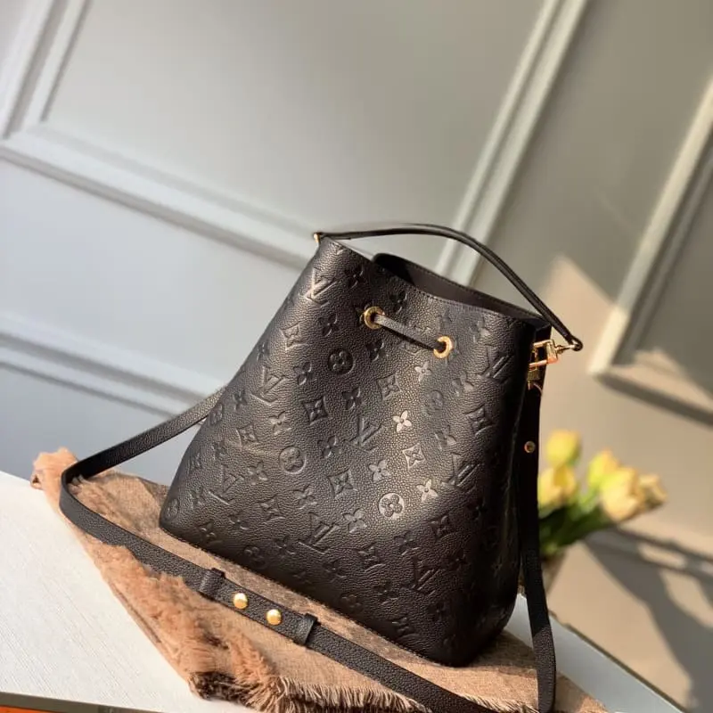 M45256 Black 26x26x17.5cm High Quality Bags - Image 2