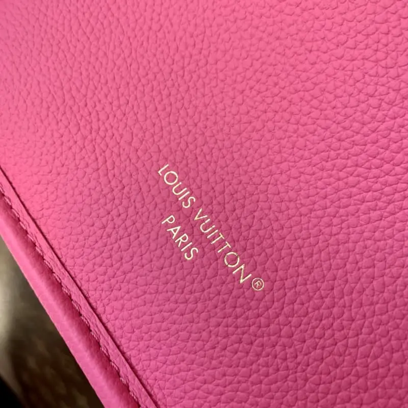 M12106 Rose Red 14x9x24cm High Quality Bags - Image 4