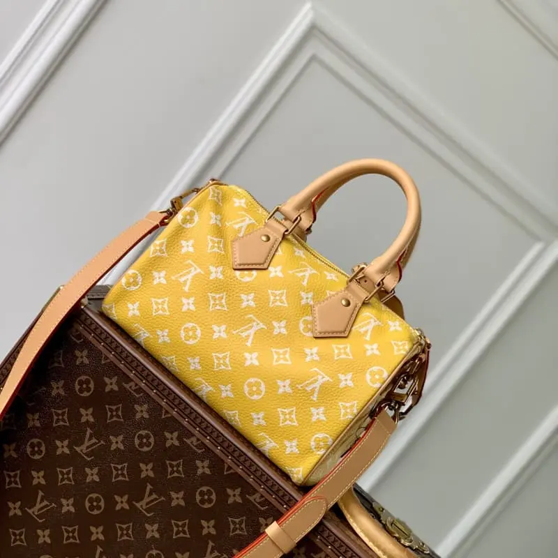 M24426 Yellow 25x15x15cm High Quality Bags - Image 3