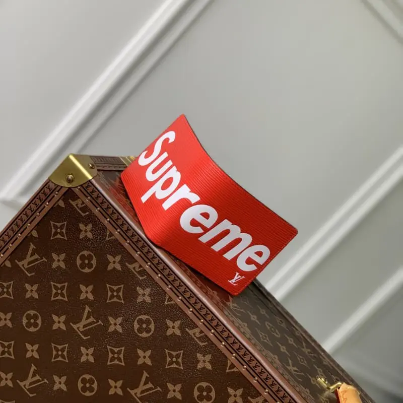 M67542 11.5x9x1.5cm High Quality Bags - Image 3