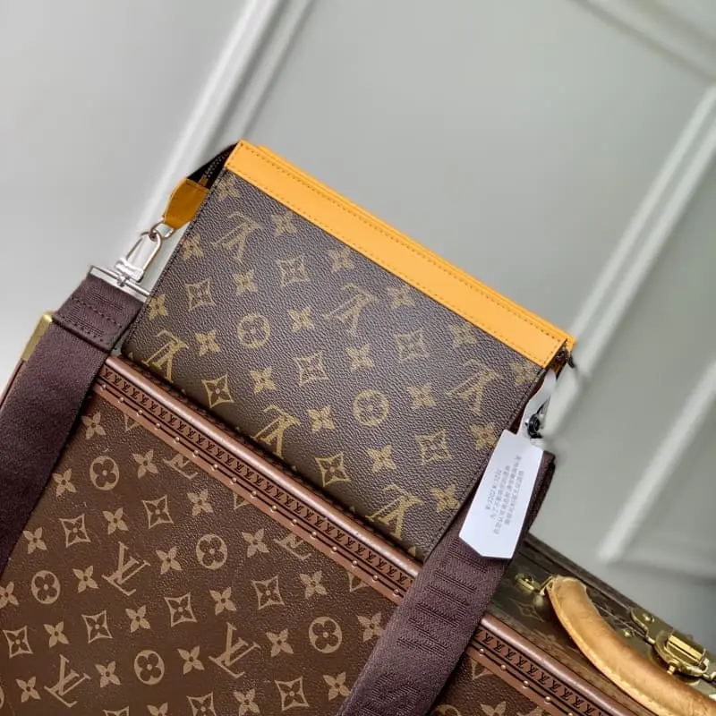 M81124 Yellow 18.5x11x6.5cm High Quality Bags - Image 3