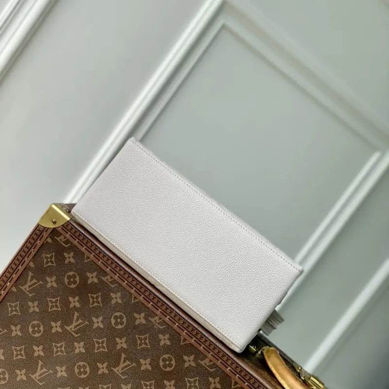 M13803 18x12.5x29cm High Quality Bags - Image 3