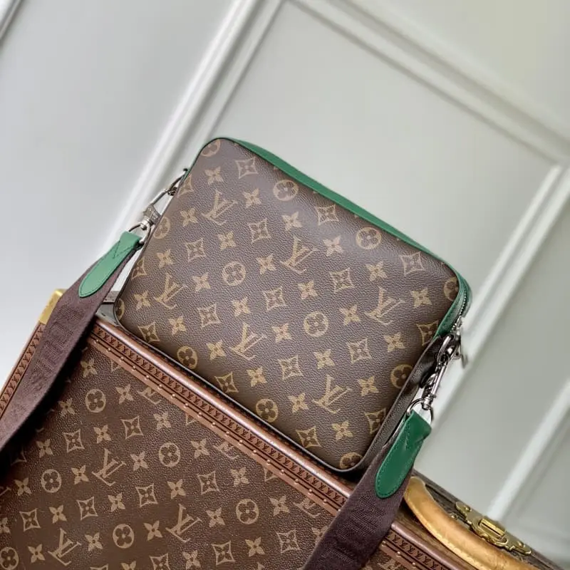 M12766 Green 18.5x7x25cm High Quality Bags - Image 3