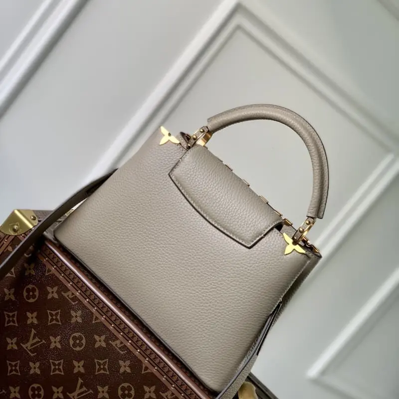 M24567 27x18x9cm High Quality Bags - Image 3