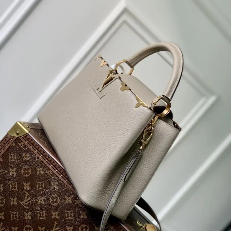 M24567 31.5x20x11cm High Quality Bags - Image 3