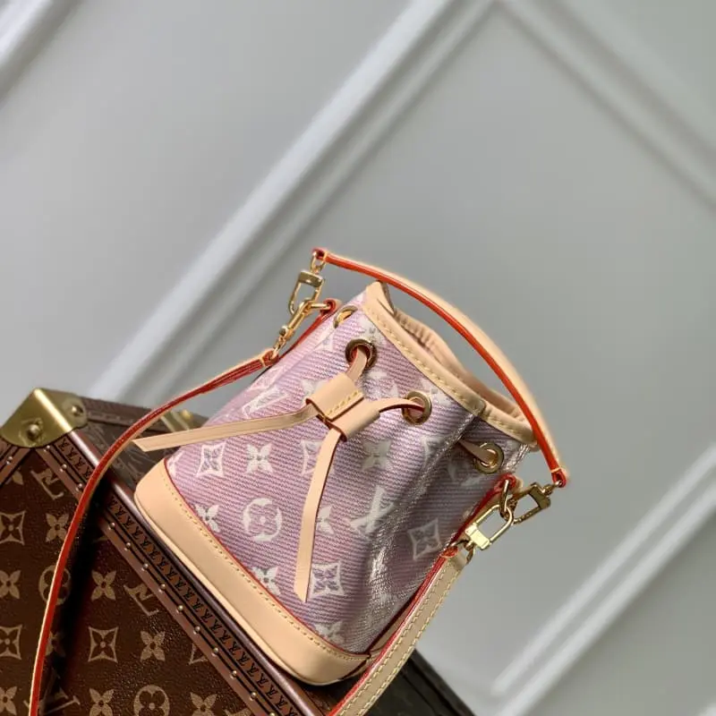 M82427 13x16x10cm High Quality Bags