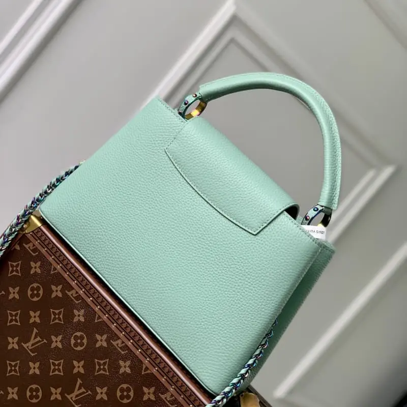 M22055 GreenMedium 31.5x20x11cm High Quality Bags - Image 3