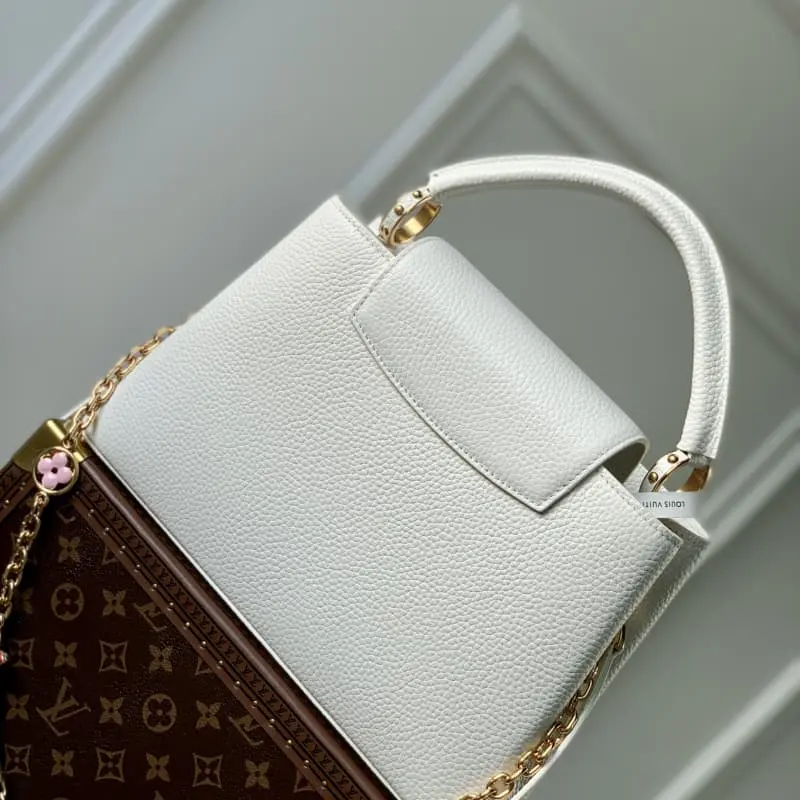 M22375 WhiteMedium 31.5x20x11cm High Quality Bags - Image 3