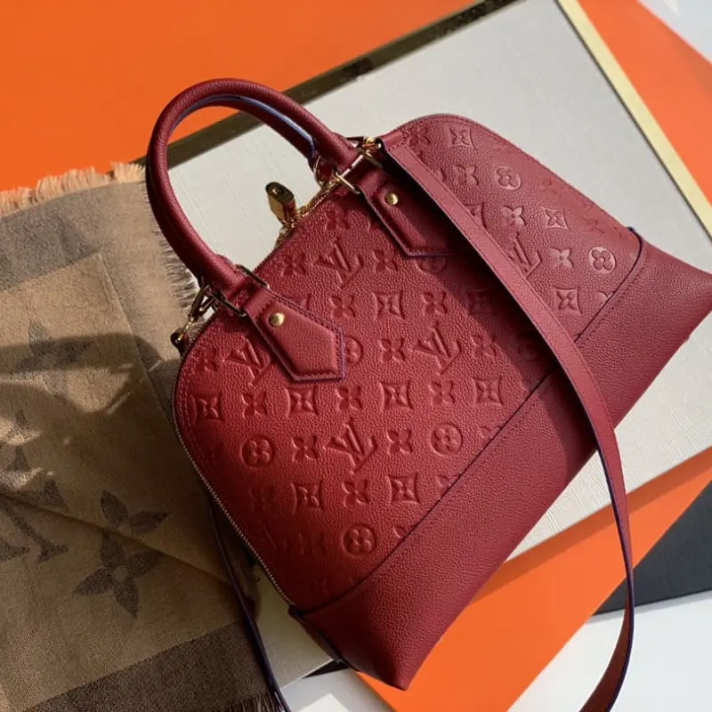 M44832 S4 32x24x15cm High Quality Bags - Image 2