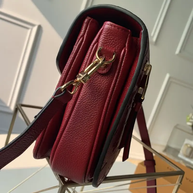 M44793 25x19x9cm High Quality Bags - Image 3