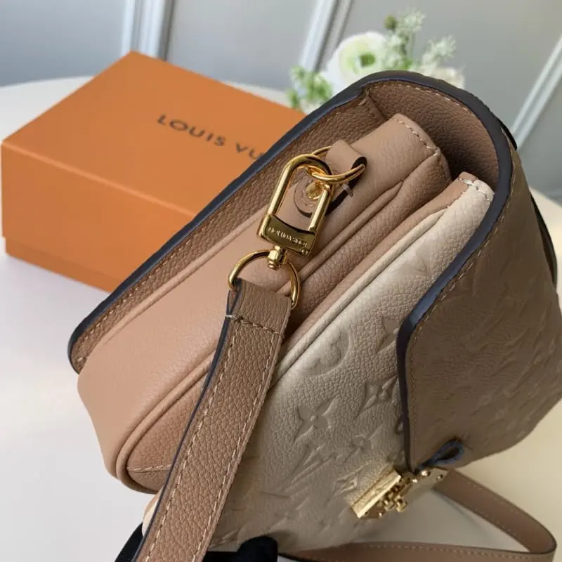 m44300 25x19x9cm High Quality Bags - Image 3