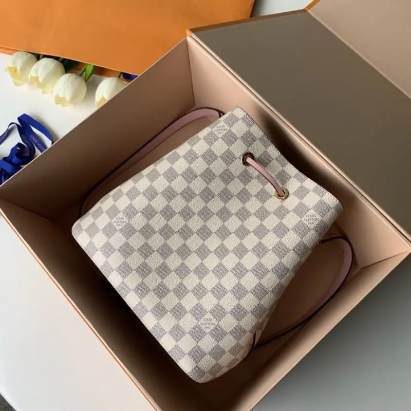 N40152 26x22x27cm High Quality Bags - Image 2