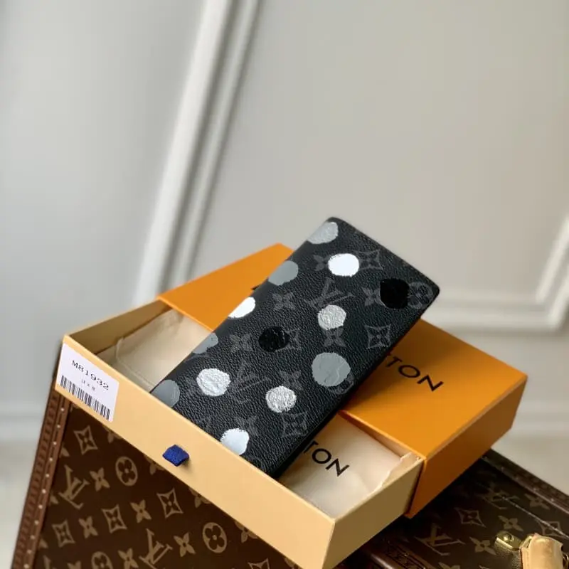 M81932 10x19x2cm High Quality Bags - Image 3