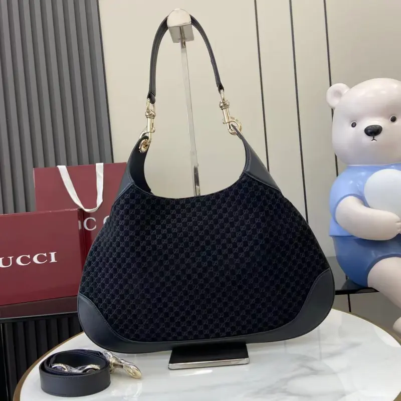 834981 CM 2 High-Quality Bags - Image 3