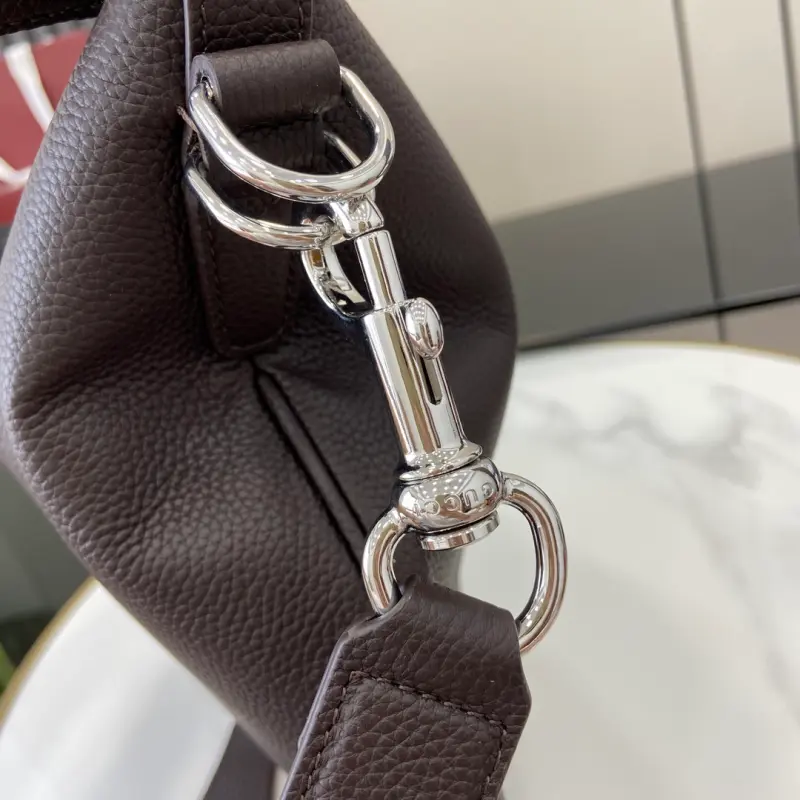 801887 CM 1 High-Quality Bags - Image 4