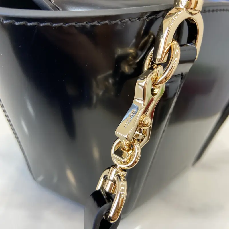 805832 CM 2 High-Quality Bags - Image 4