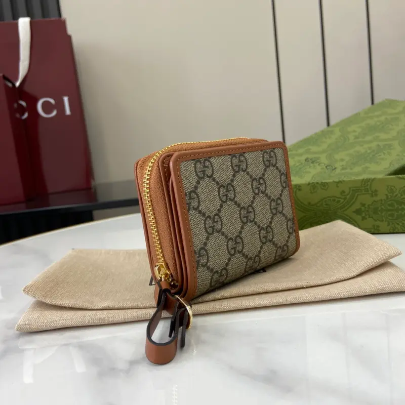 819131 CM 1 High-Quality Bags - Image 3