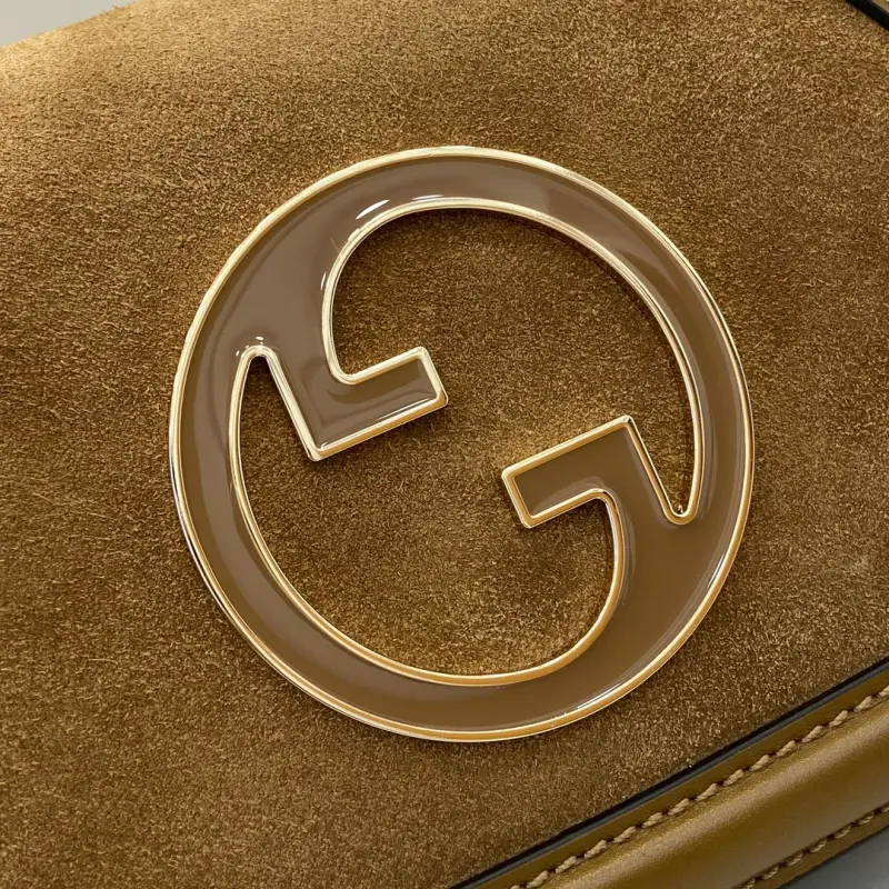 815711 CM 4 High-Quality Bags - Image 5