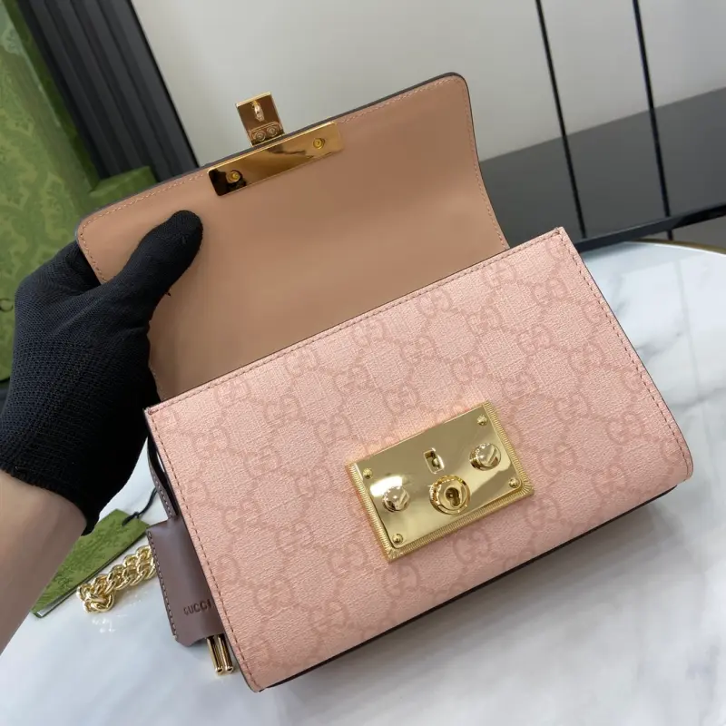 409487 CM 1 High-Quality Bags - Image 3