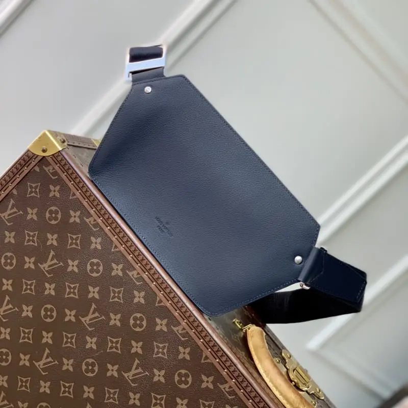 M57081 Dark Blue 30x16x3cm High Quality Bags - Image 3