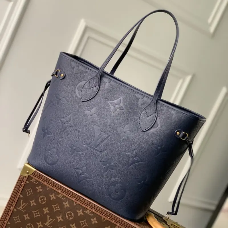 M45685 Dark Blue 28x14x31cm High Quality Bags - Image 3