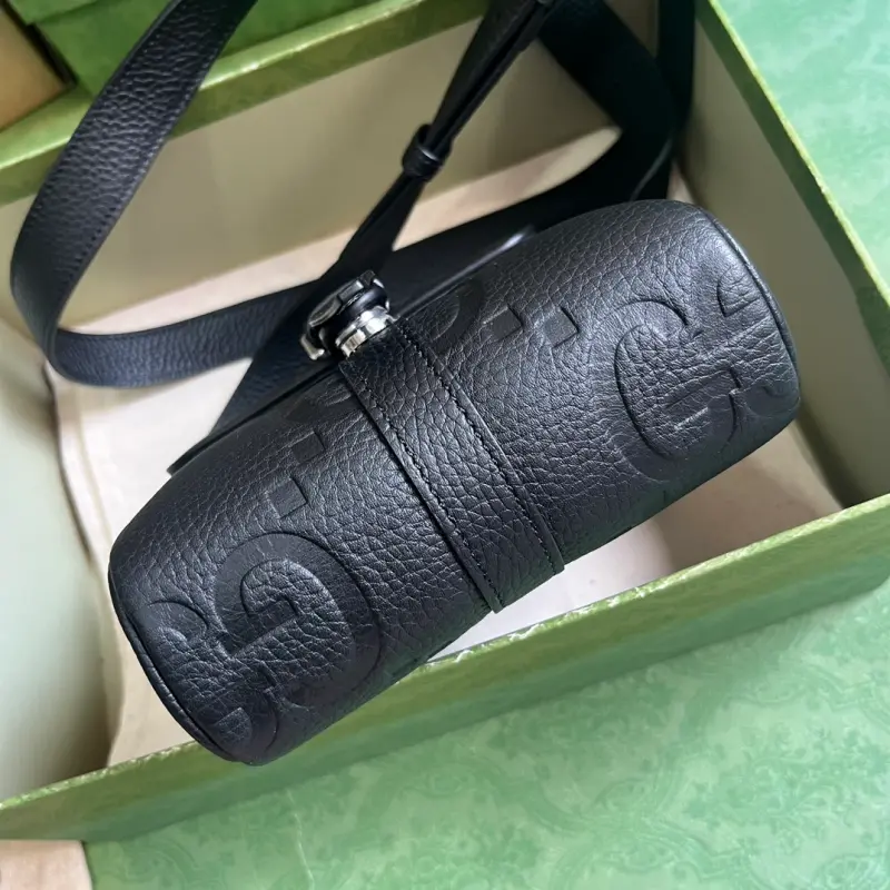 760235 CM 1 High-Quality Bags - Image 3