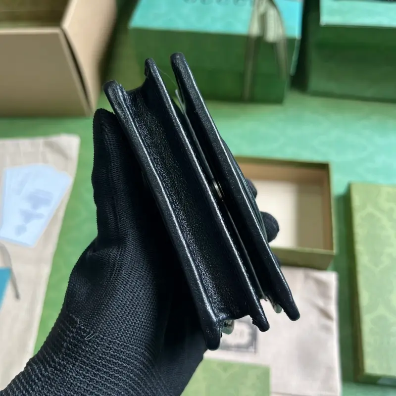 760317 CM 2 High-Quality Bags - Image 3