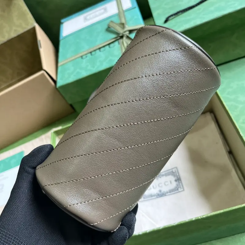 760170 CM 3 High-Quality Bags - Image 3