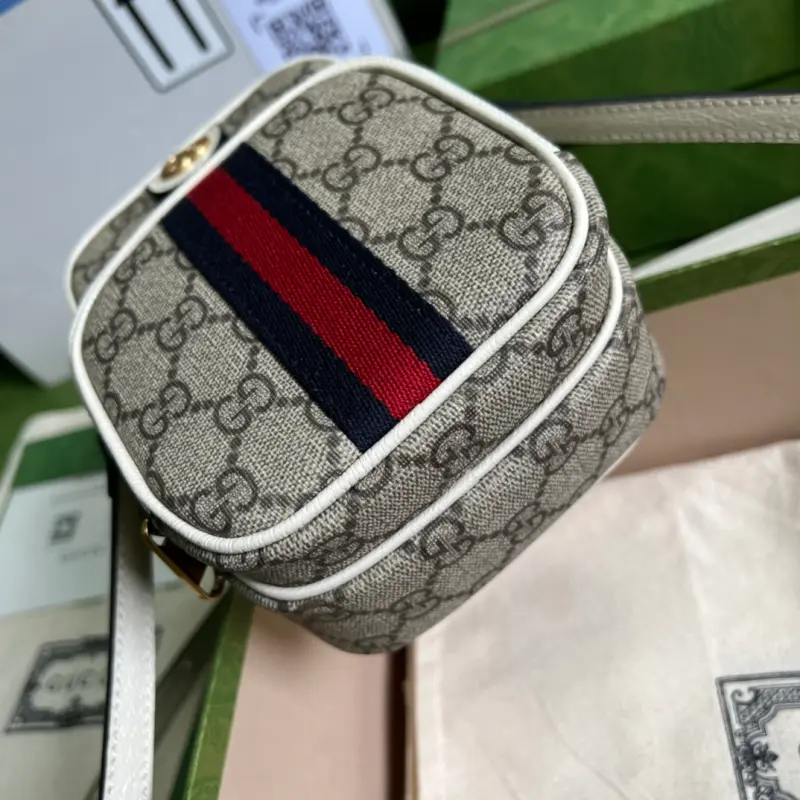 671682 CM 1 High-Quality Bags - Image 3