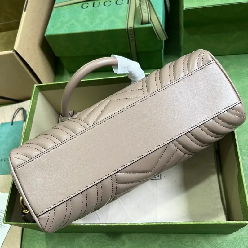 746319 CM 4 High-Quality Bags - Image 3