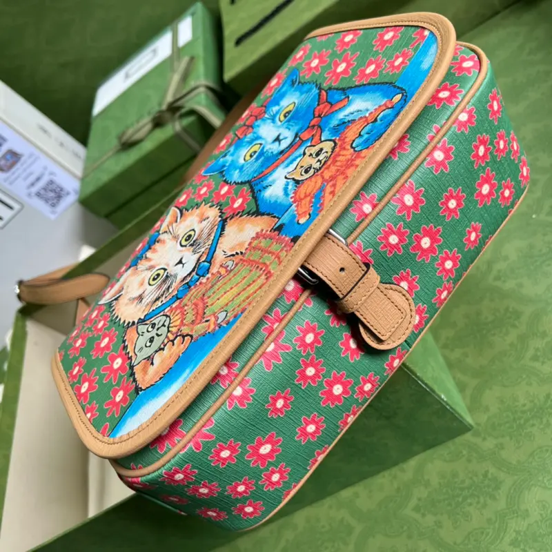 664143 CM 3 High-Quality Bags - Image 3