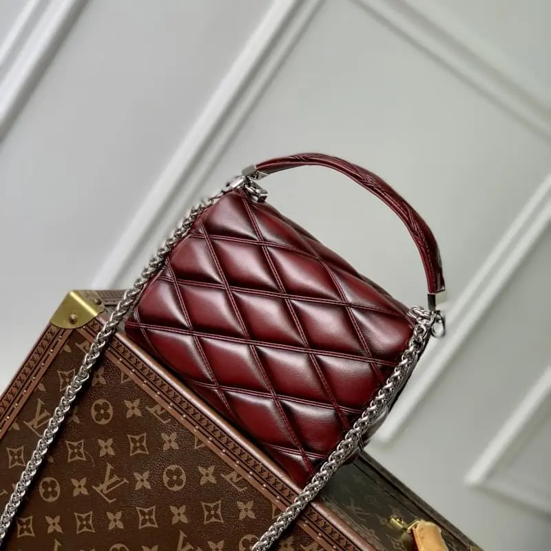 M12567 Wine Red 14x9x20cm High Quality Bags - Image 3