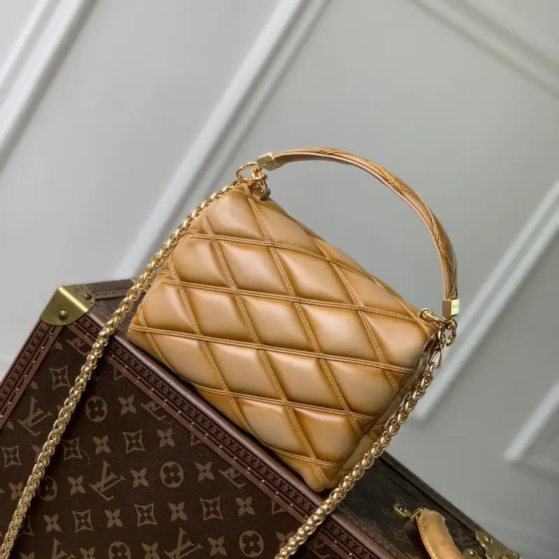 M12332 Tan 14x9x20cm High Quality Bags - Image 3