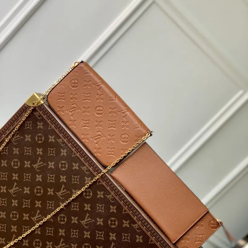 M12754 embossed 21x11x2cm High Quality Bags - Image 3