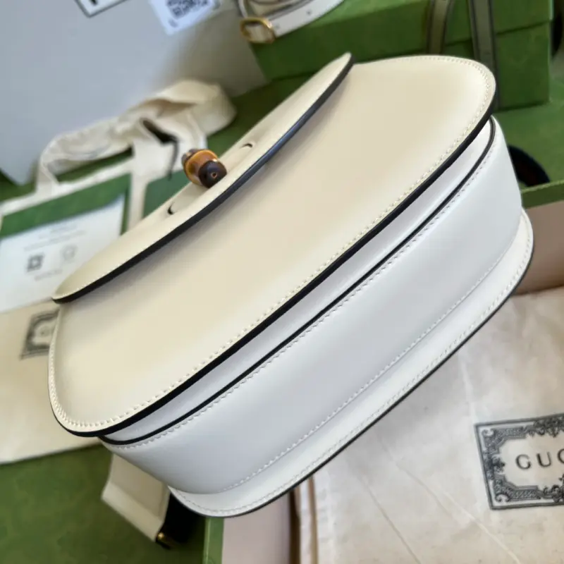 675797 CM 10 High-Quality Bags - Image 3