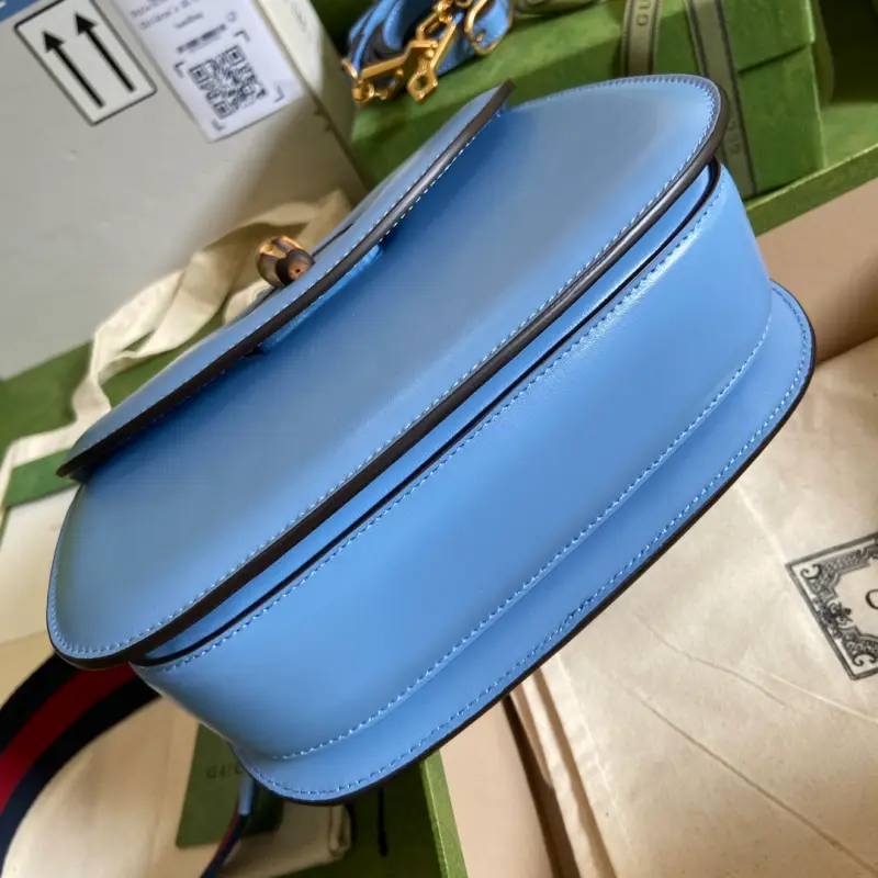 675797 CM 13 High-Quality Bags - Image 3