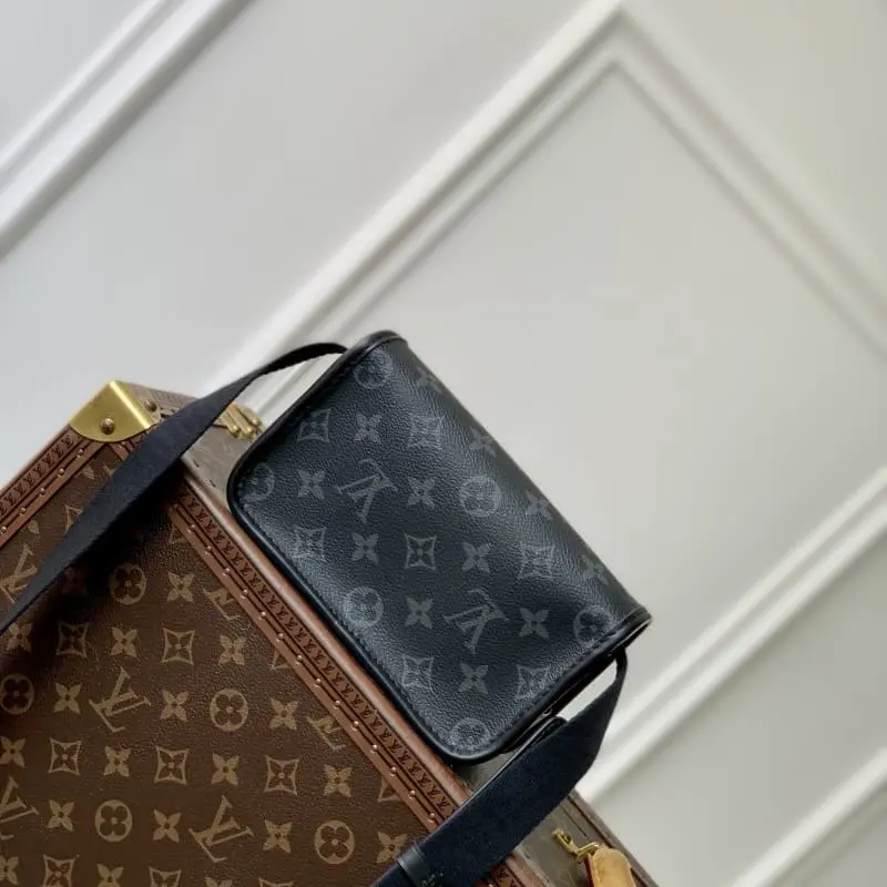 M12599 12x7x19cm High Quality Bags - Image 3