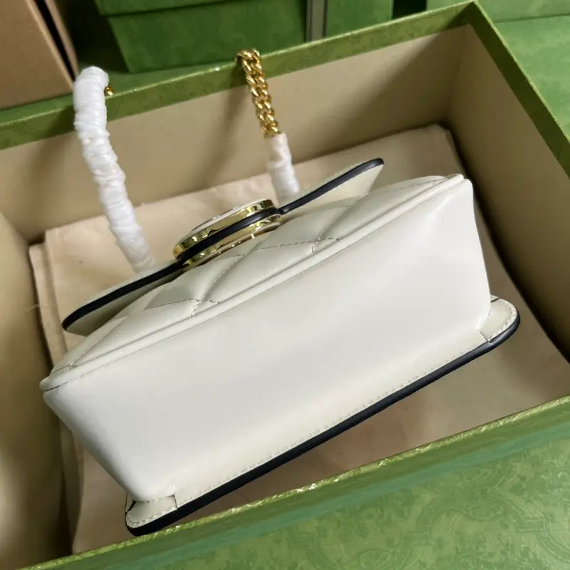 741457 CM 3 High-Quality Bags - Image 3