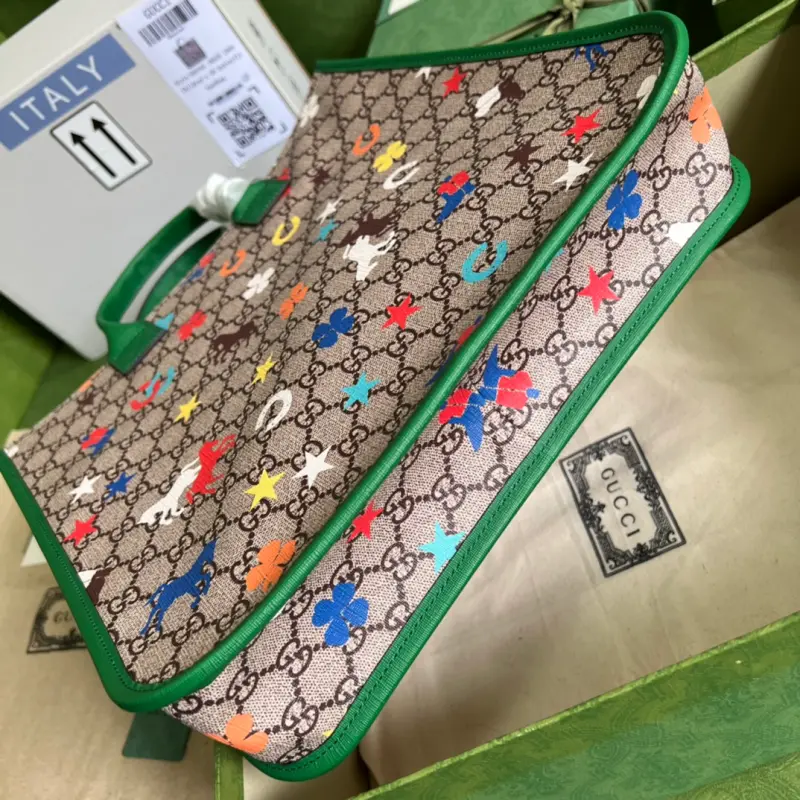 550763 CM 3 High-Quality Bags - Image 3