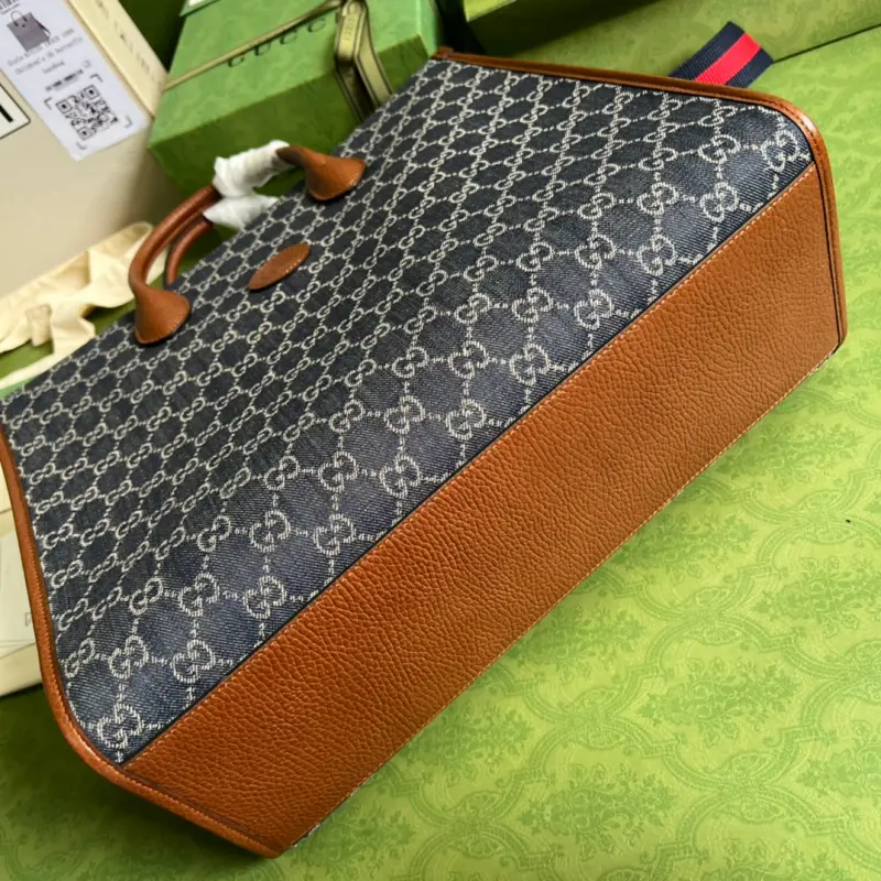 674148 CM 1 High-Quality Bags - Image 3