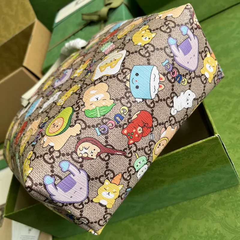 410812 CM 12 High-Quality Bags - Image 3