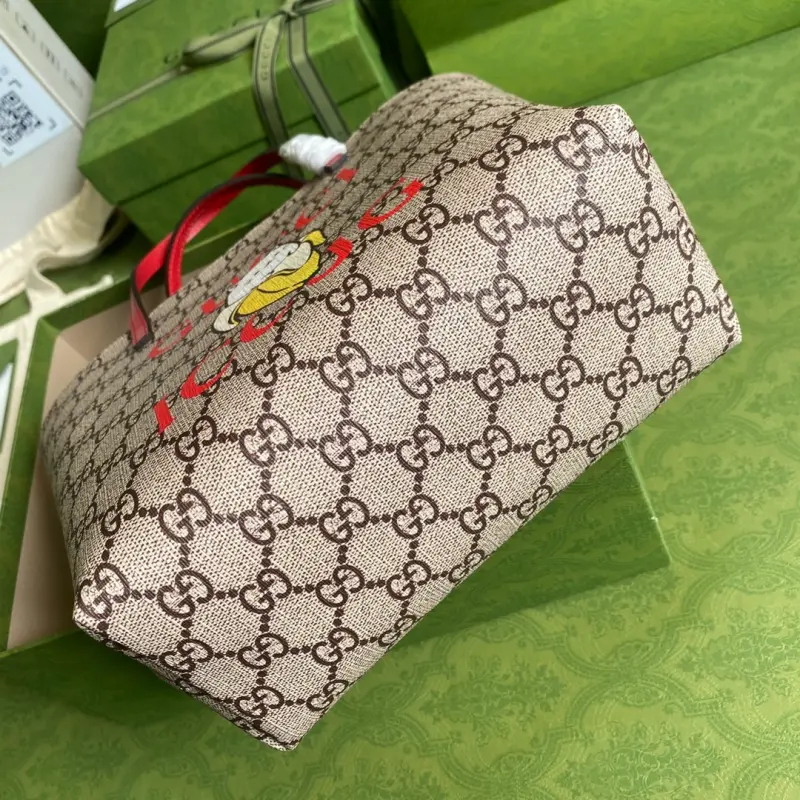 410812 CM 15 High-Quality Bags - Image 3