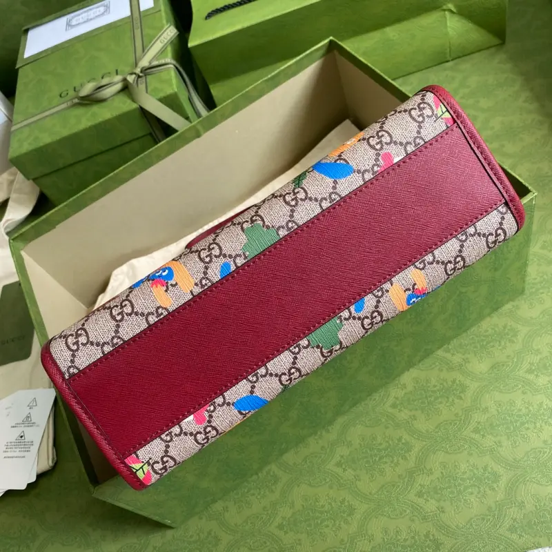 605614 CM 9 High-Quality Bags - Image 3