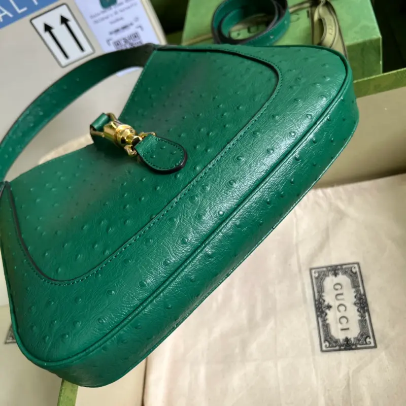 636709 CM 1 High-Quality Bags - Image 3