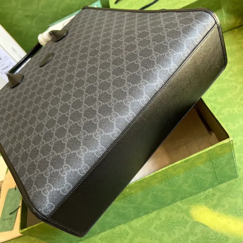 674155 CM 3 High-Quality Bags - Image 3